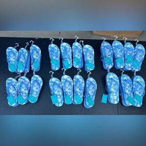 West Loop Kids Flip-Flop Blue/White sizes L (4/5), M(2/3), S(13/1)